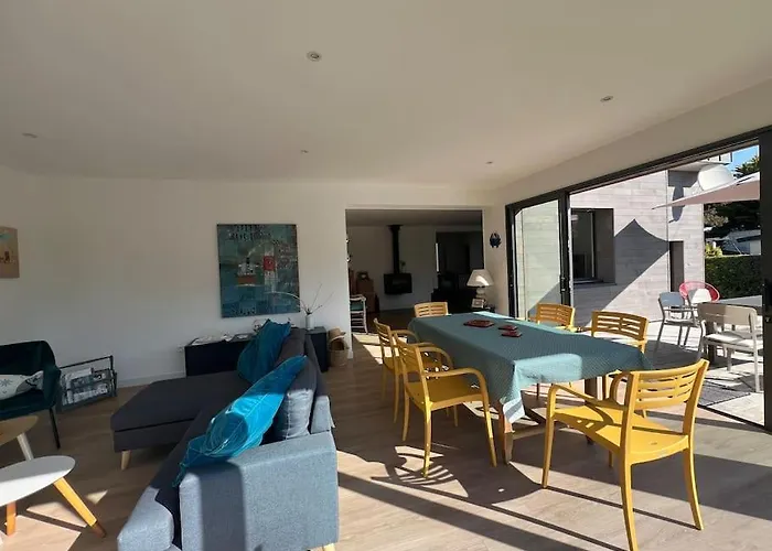 La Suzanne Dom wakacyjny Saint-Germain-sur-Ay